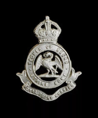 Buckinghamshire Hussars Cap Badge Hallmarked Silver
