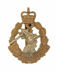 Queens Crown Royal Army Dental Corps Cap Badge Bi metal