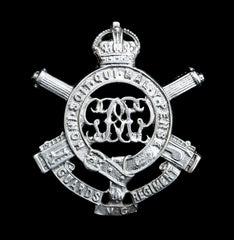 Machine Gun Guards Cap Badge Hallmarked Silver