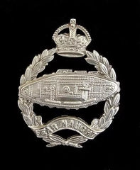 Tank Corps Cap Badge Hallmarked Silver Facing Right