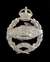 Tank Corps Cap Badge Officers Hallmarked Silver Facing Right