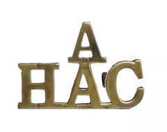 A Honourable Artillery Company Shoulder Title Brass Metal