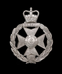 Queens Crown Royal Green Jackets Cap Badge Hallmarked Silver