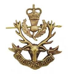Queens Crown Highlanders Seaforth Gordon & Cameron Cap Badge Brass Metal