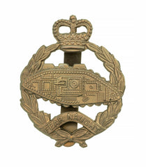 Queens Crown Royal Tank Corps Cap Badge White Metal