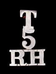 T 5 Royal Highlanders Shoulder Title White Metal