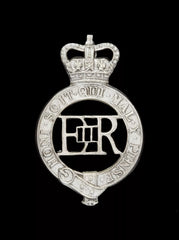 Queens Crown House Hold Cavalry Cap Badge Hallmarked Silver