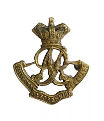 Queens Own Oxfordshire Hussars Cap Badge Brass Metal