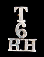 T 6 Royal Highlanders Shoulder Title White Metal