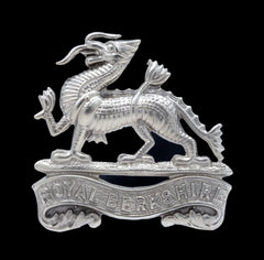 Royal Berkshire Regiment Cap Badge Hallmarked Silver