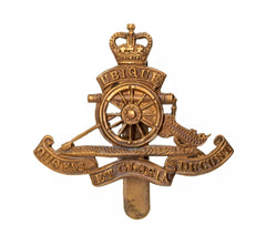 Queens Crown Royal Artillery Beret Badge Brass Metal