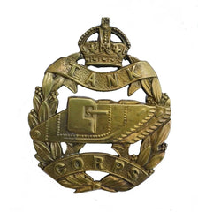 Tank Corps Cap Badge Brass Metal Right Facing