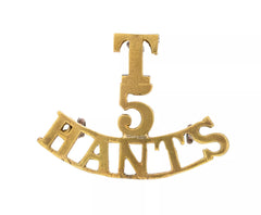 T.5 Hants Shoulder Title Brass Metal