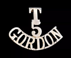 T 5 Gordon Shoulder Title White Metal