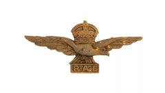 Royal Air Force Pathfinders Cap Badge Brass Metal