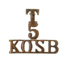 T 5 Kings Own Scottish Borders Shoulder Title Brass Metal