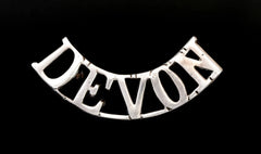 Devon Shoulder Title White Metal