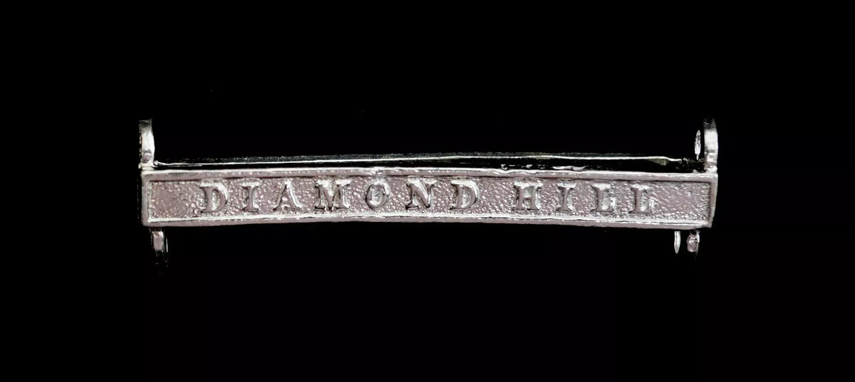 Queen South Africa Diamond Hill Clasp Silver