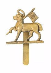 Queens Regiment Beret Badge Brass Metal