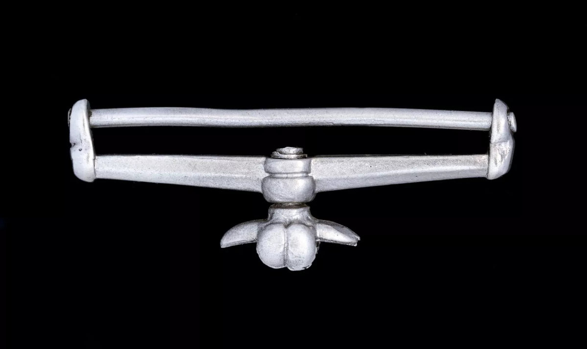 Egypt Medal Suspender Bar Silver