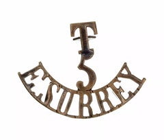 T 5 E.Surrey Shoulder Title Brass Metal