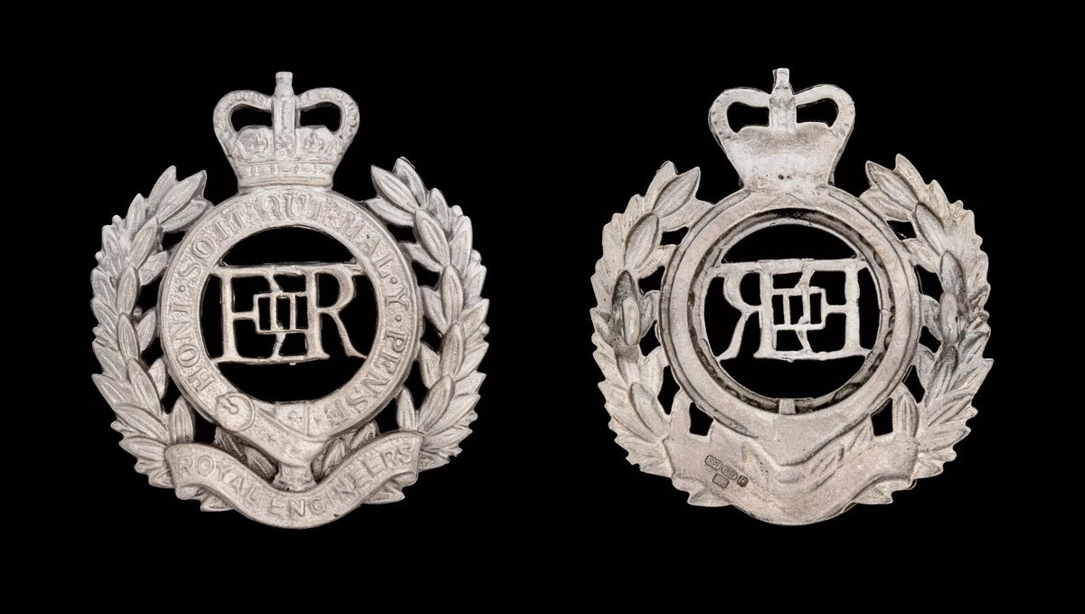 Queens Crown Royal Engineers Cap Badge Hallmarked Silver
