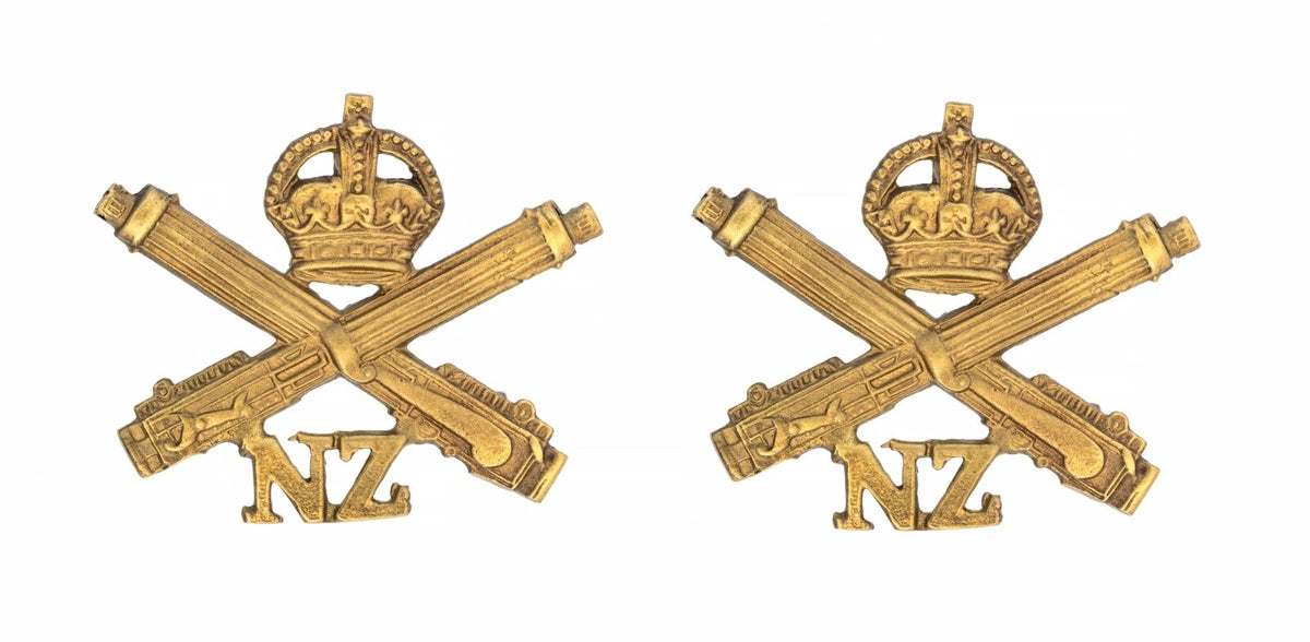 Machine Gun New Zealand Collar Badges Pair Brass Metal