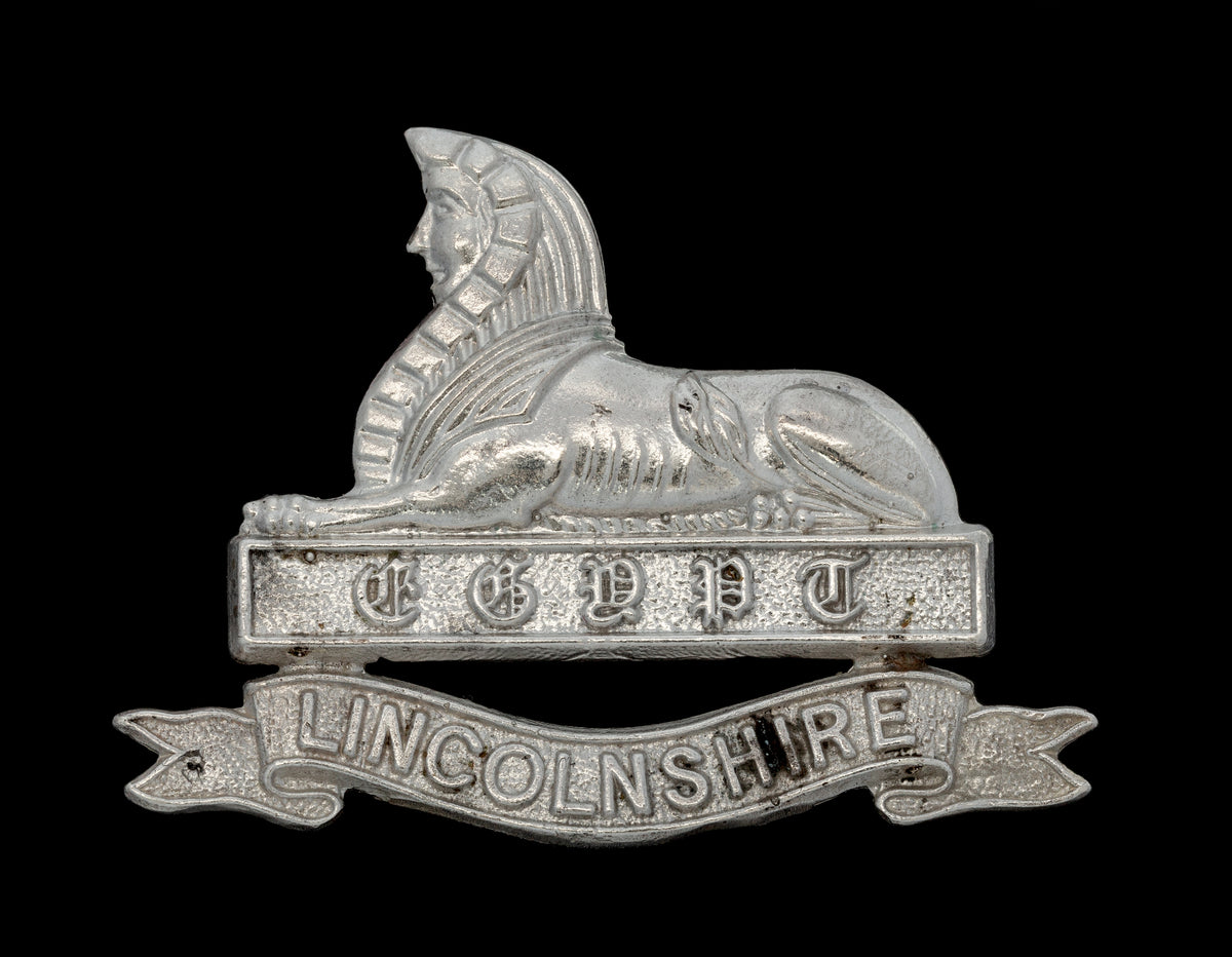 Lincolnshire Regiment Cap Badge Hallmarked Silver